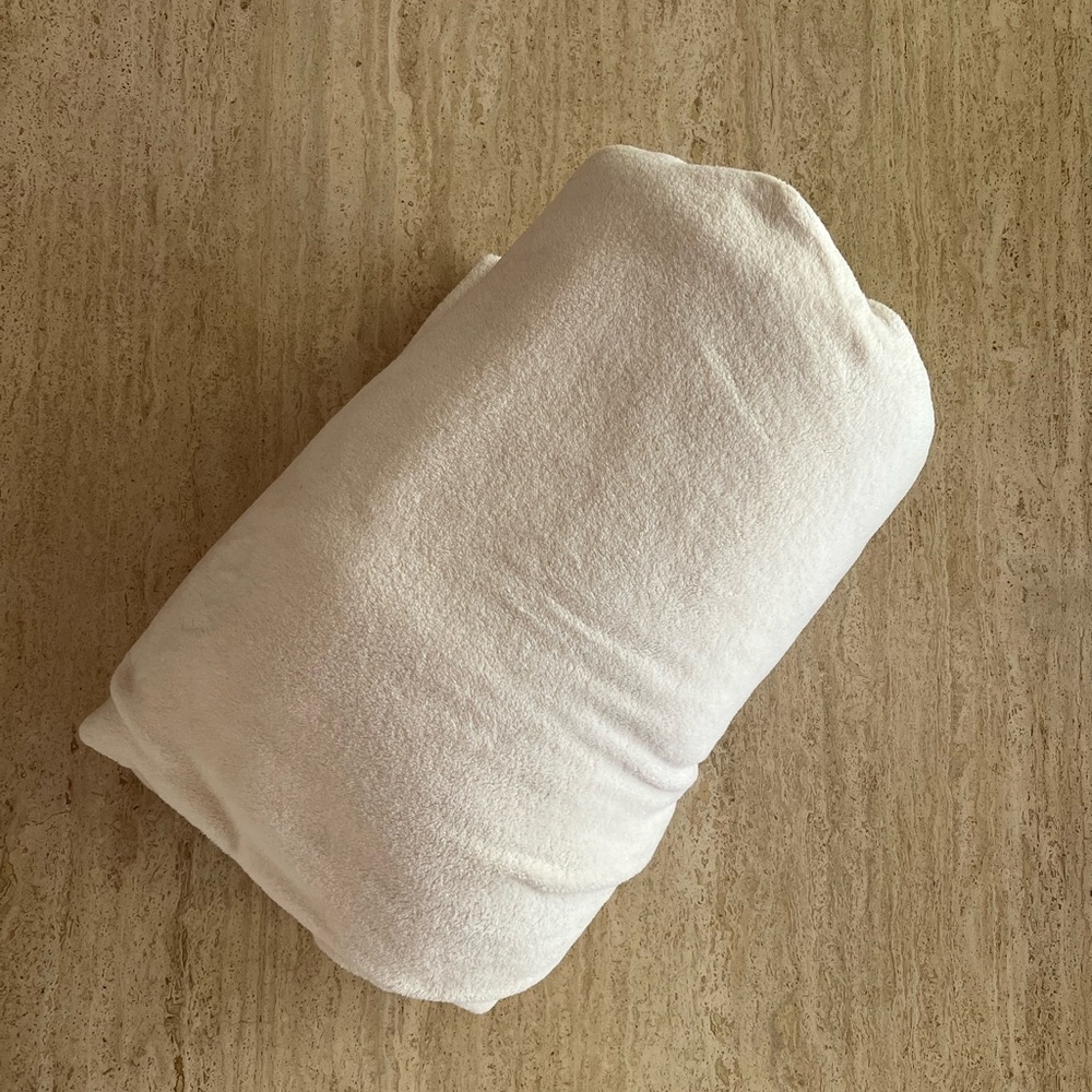 Calvin Klein Blanket - Picture 10 of 13
